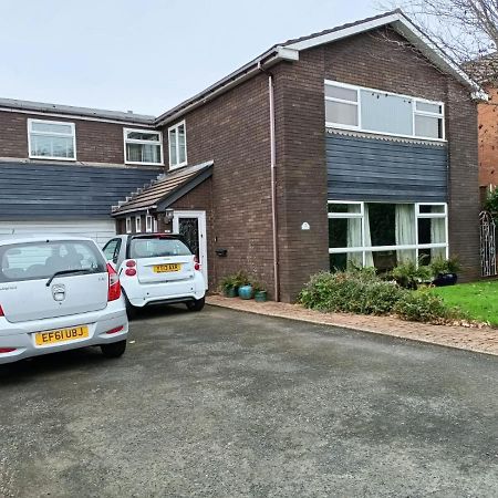 Hotel 5 Ravenhurst Drive Walsall Exterior photo